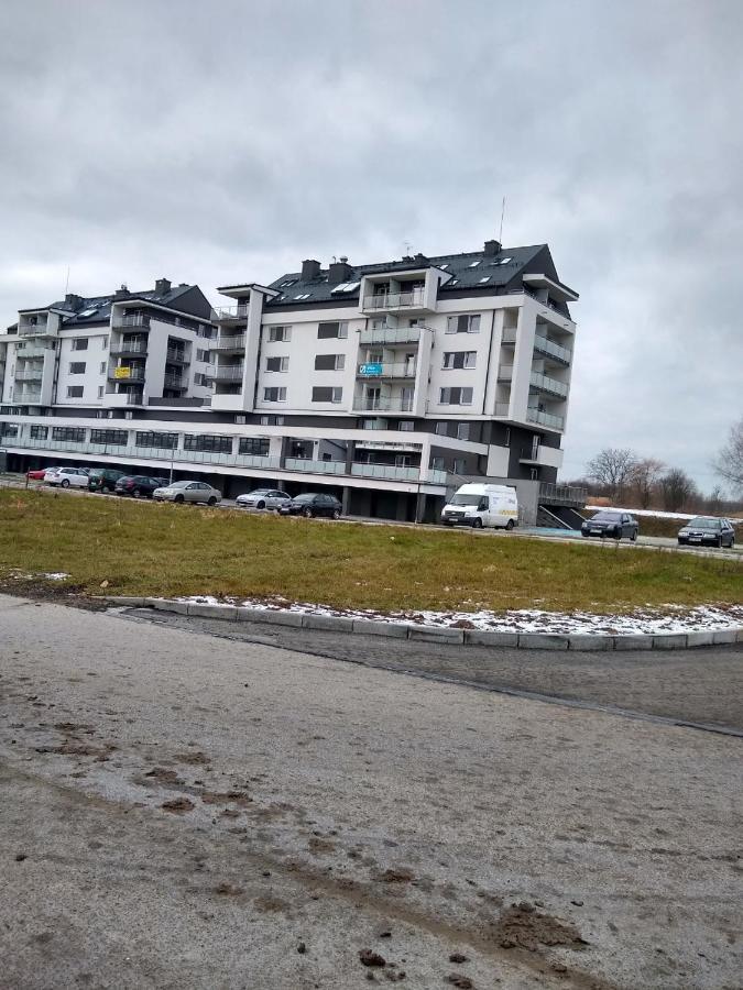 Apartament 热舒夫 外观 照片